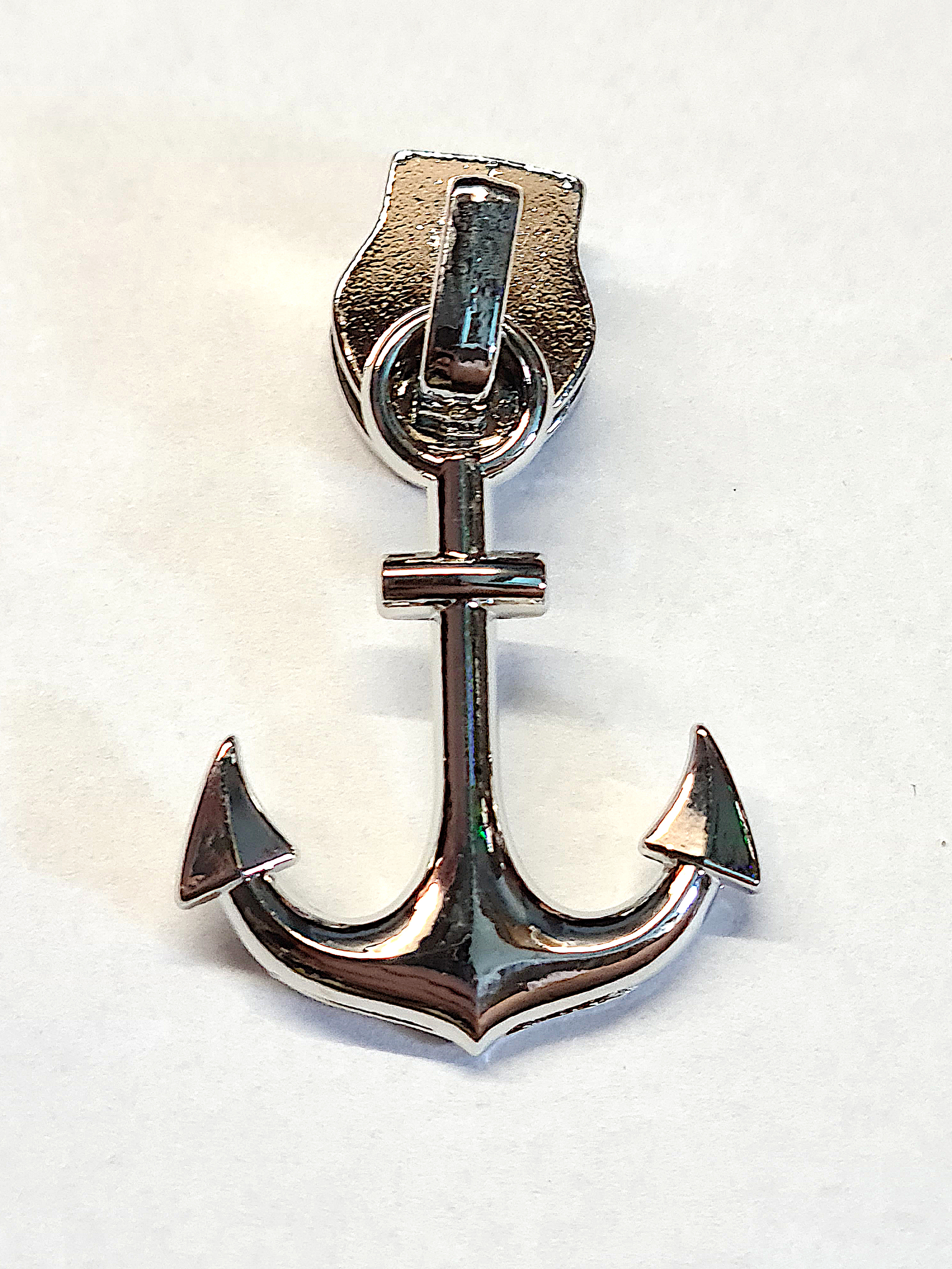 Reißverschlussschieber "Anker"